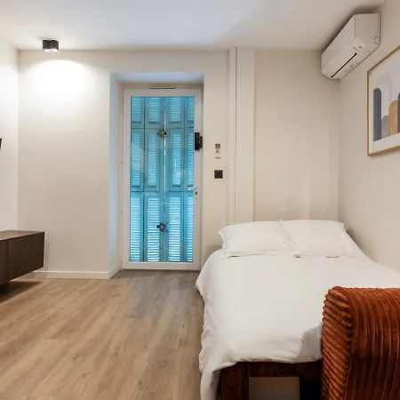 Charles Peguy - & - Jardin - Climatision Apartment *